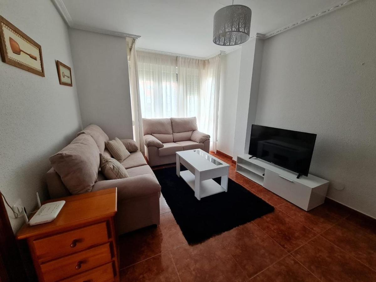 Apartamento Noja. Piso en noja a 5 minutos de la playa de Ris Exterior foto