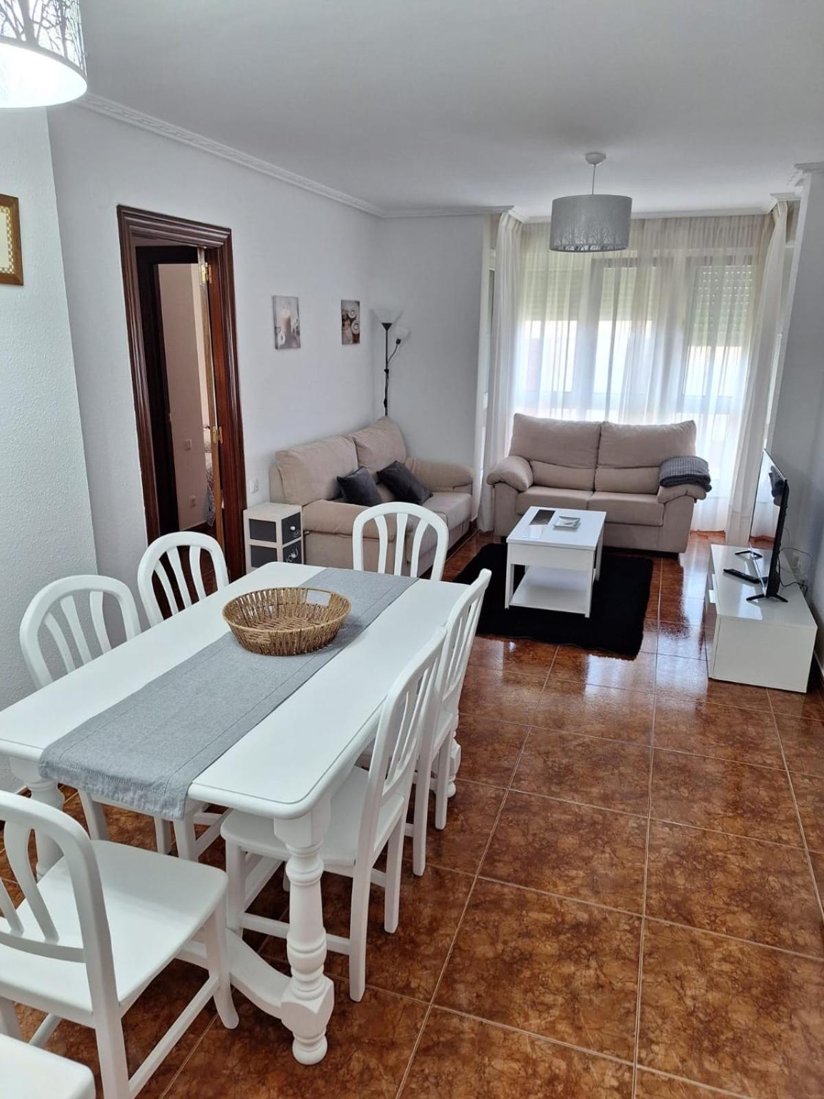 Apartamento Noja. Piso en noja a 5 minutos de la playa de Ris Exterior foto