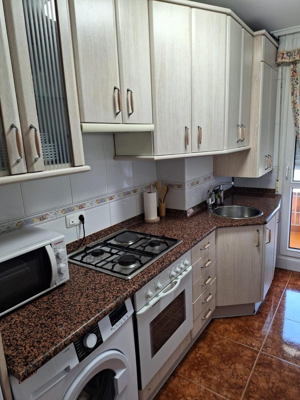 Apartamento Noja. Piso en noja a 5 minutos de la playa de Ris Exterior foto