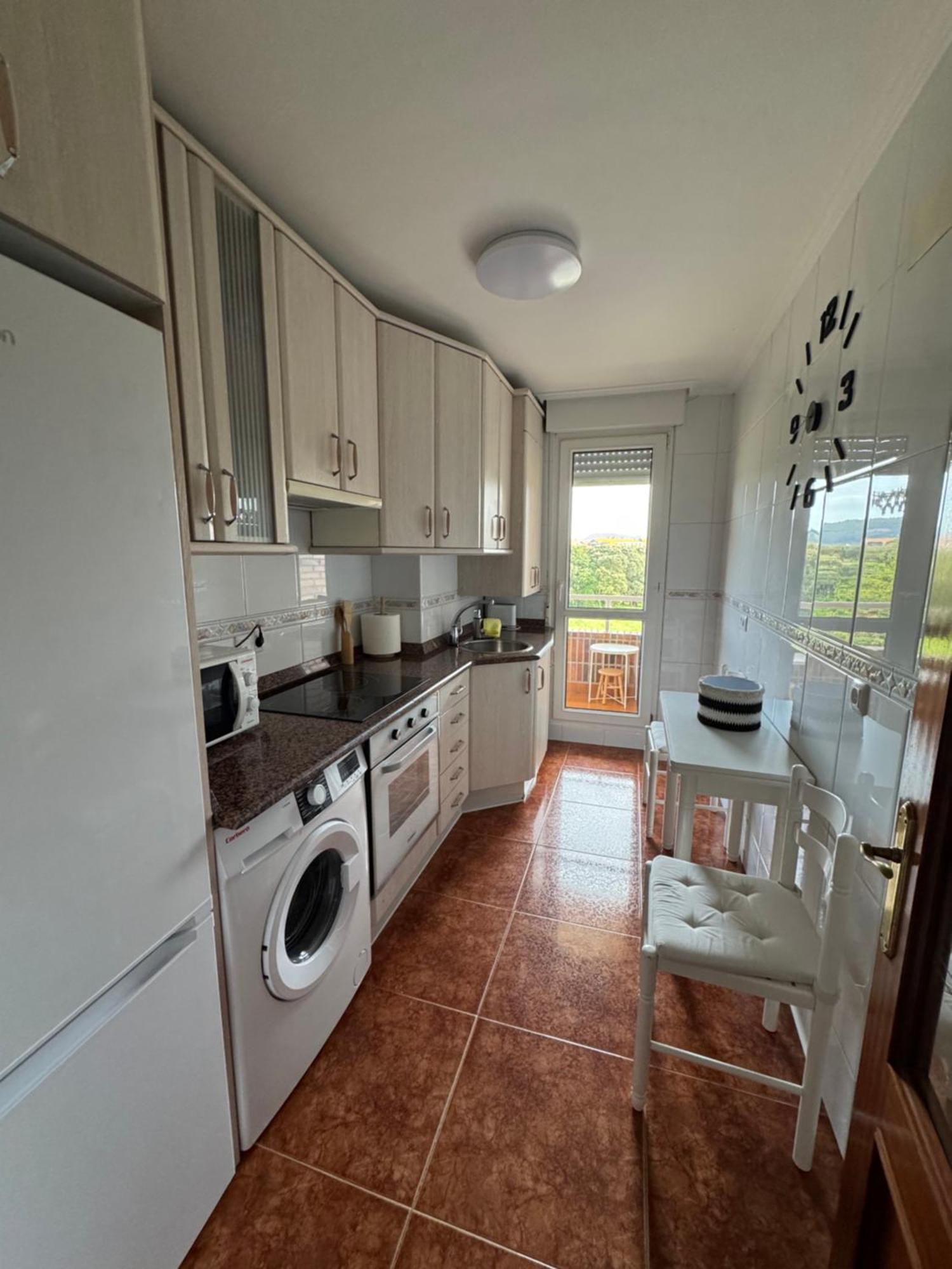 Apartamento Noja. Piso en noja a 5 minutos de la playa de Ris Exterior foto
